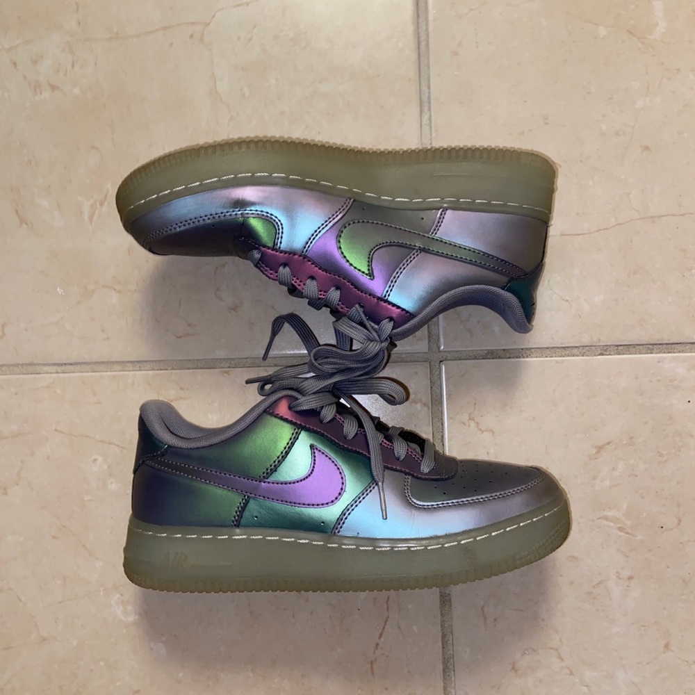 Nike Air Force 1 Iridescent Chromatic Multicolor